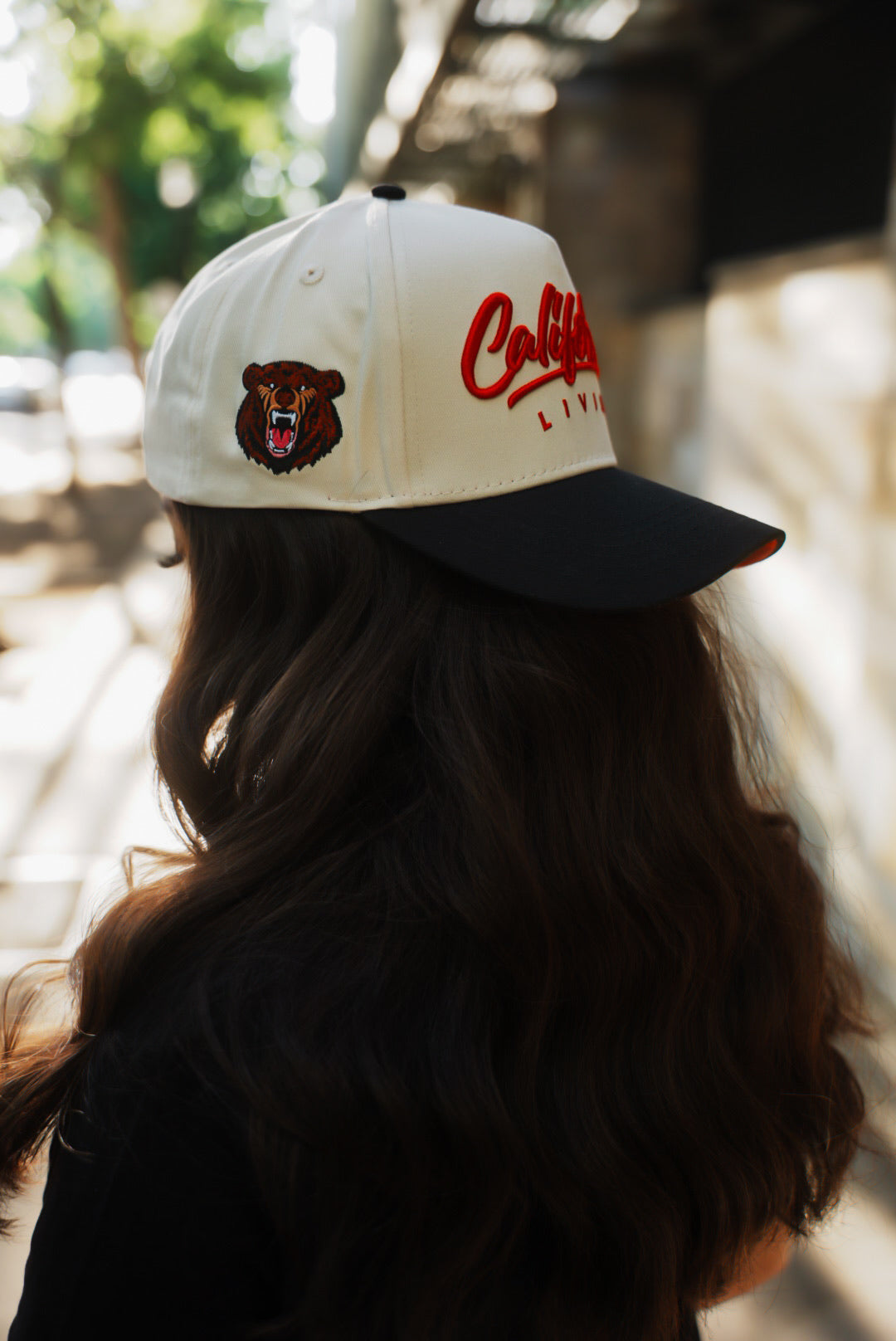 California Living Hat in cream and cherry red