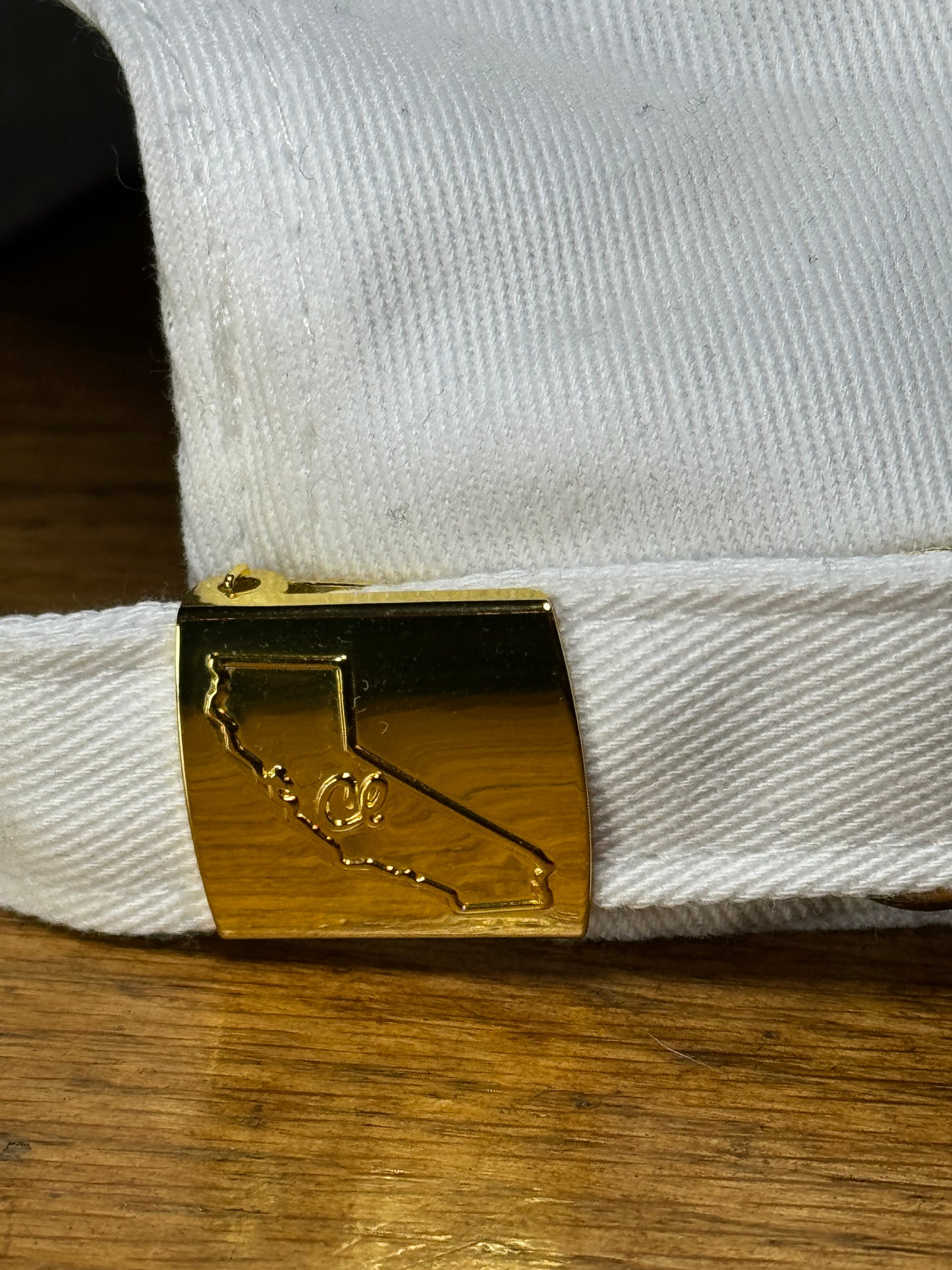 California Living cap in White