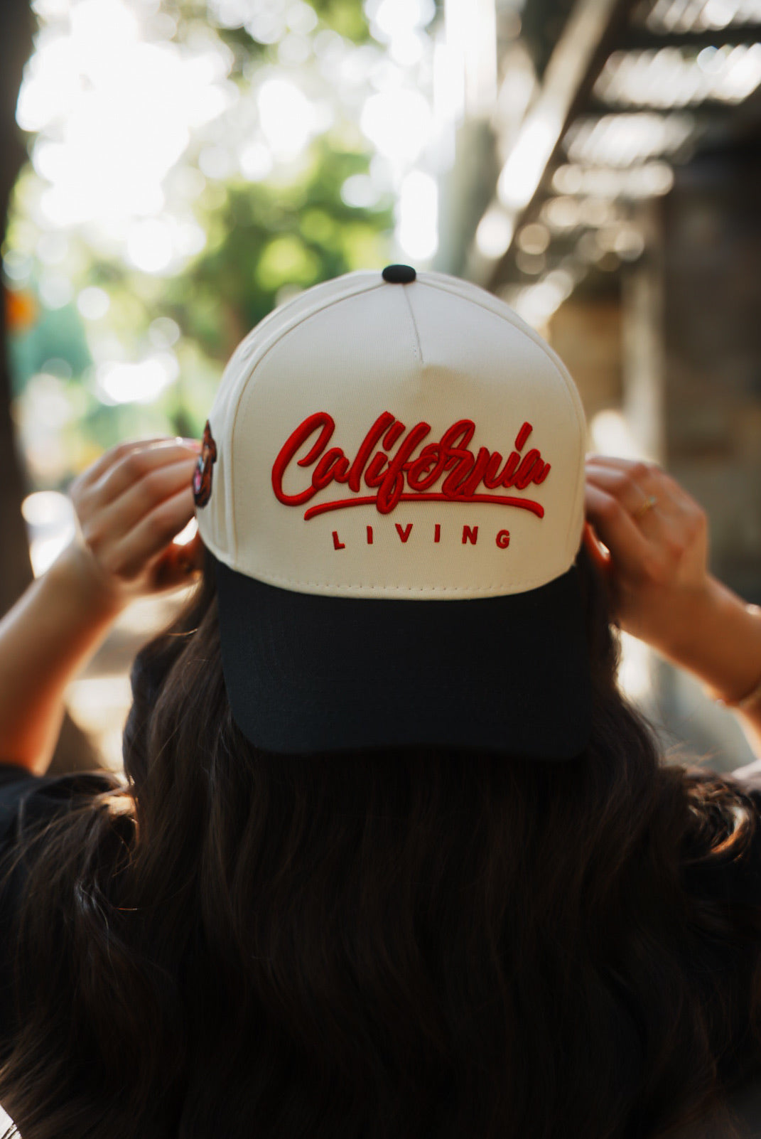 California Living Hat in cream and cherry red
