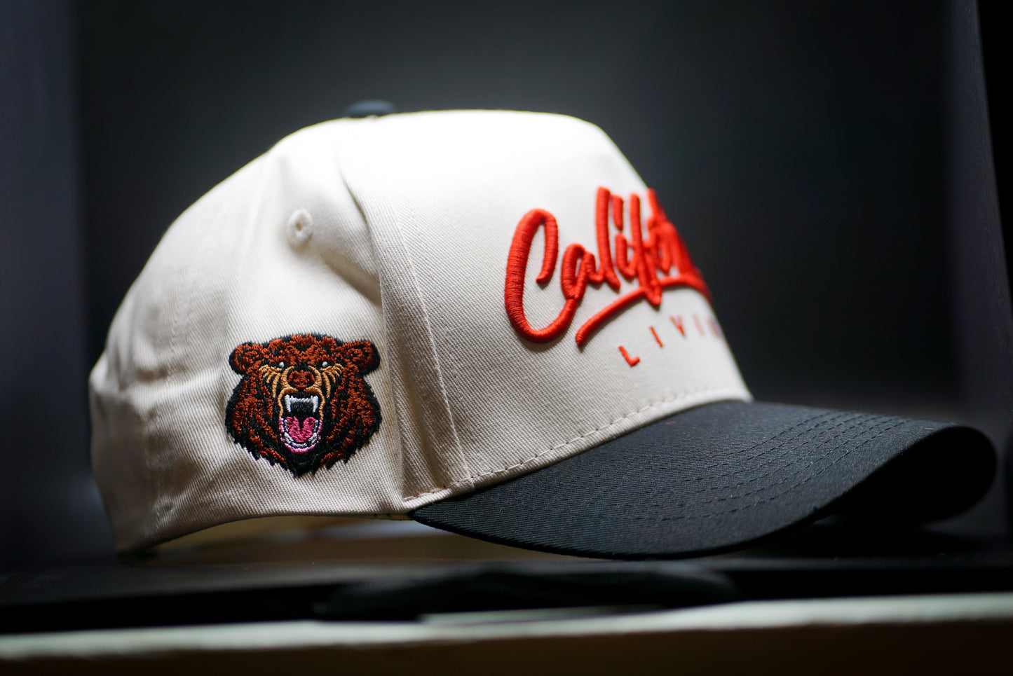 California Living Hat in cream and cherry red